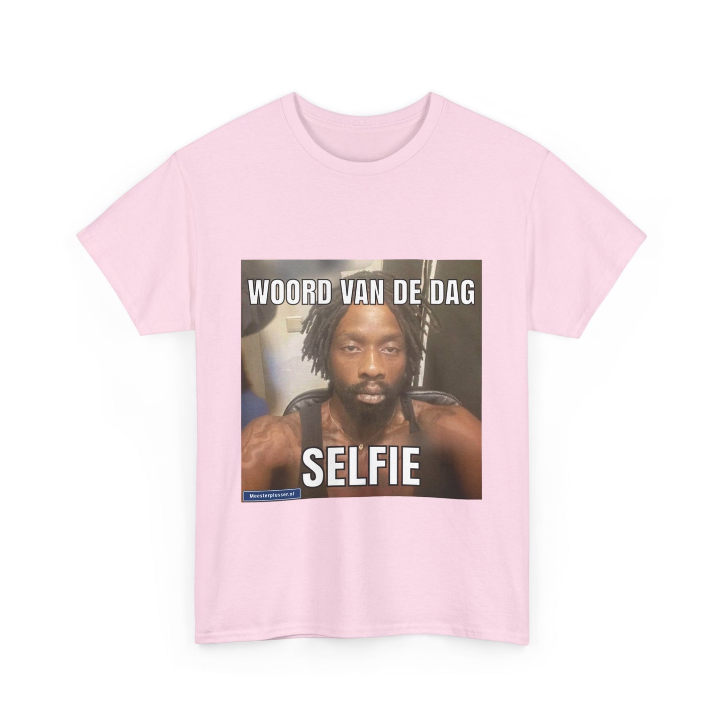 ''Selfie'' Word of the day T-shirt - Meesterplusser.nl