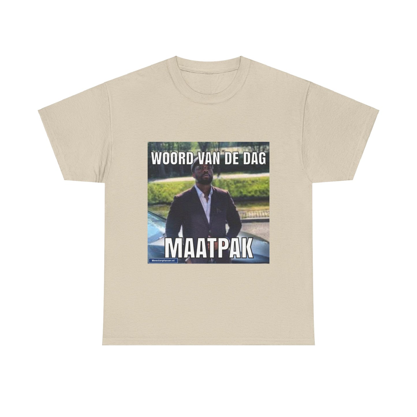 T-Shirt „Maßgeschneiderter Anzug“ mit Wort des Tages