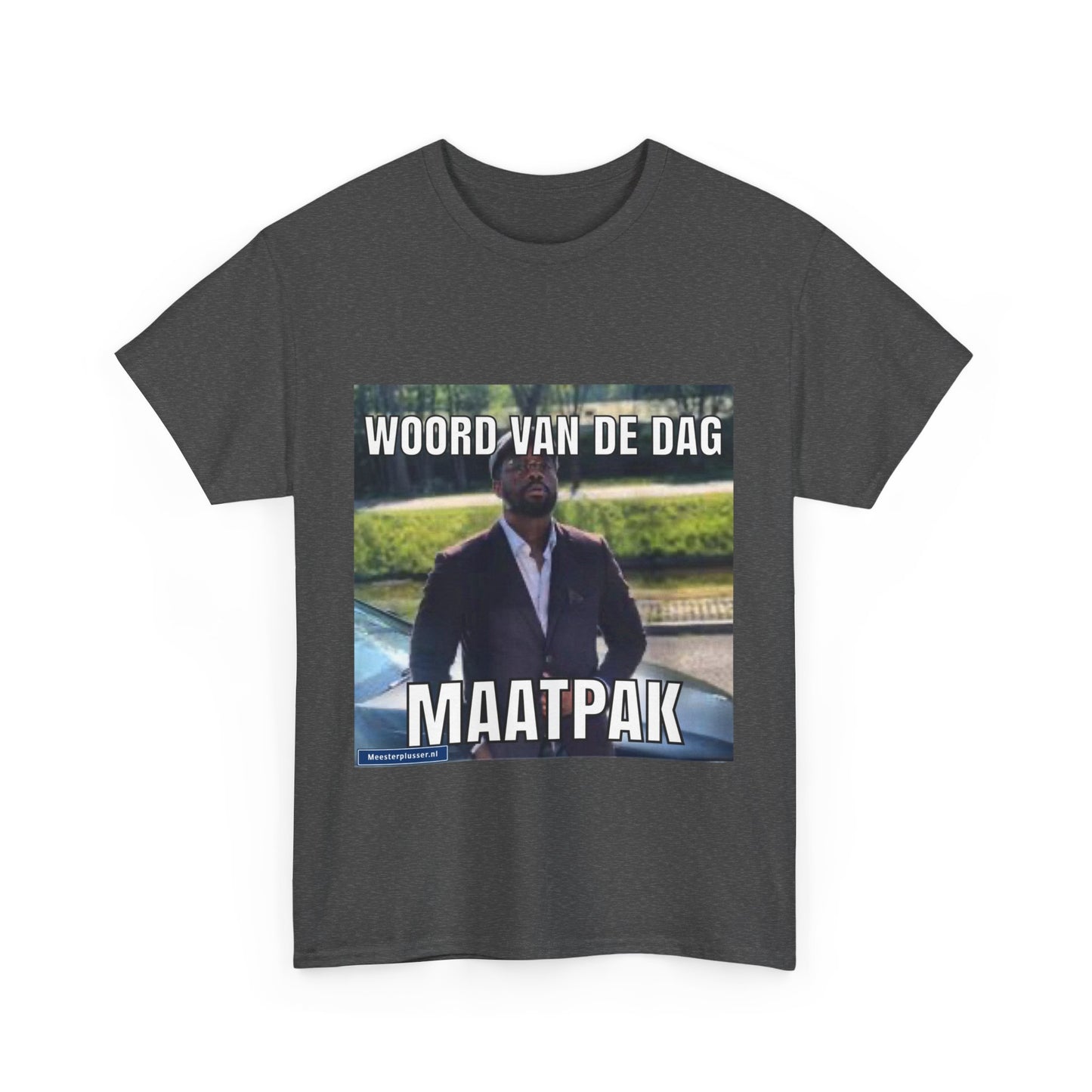T-Shirt „Maßgeschneiderter Anzug“ mit Wort des Tages