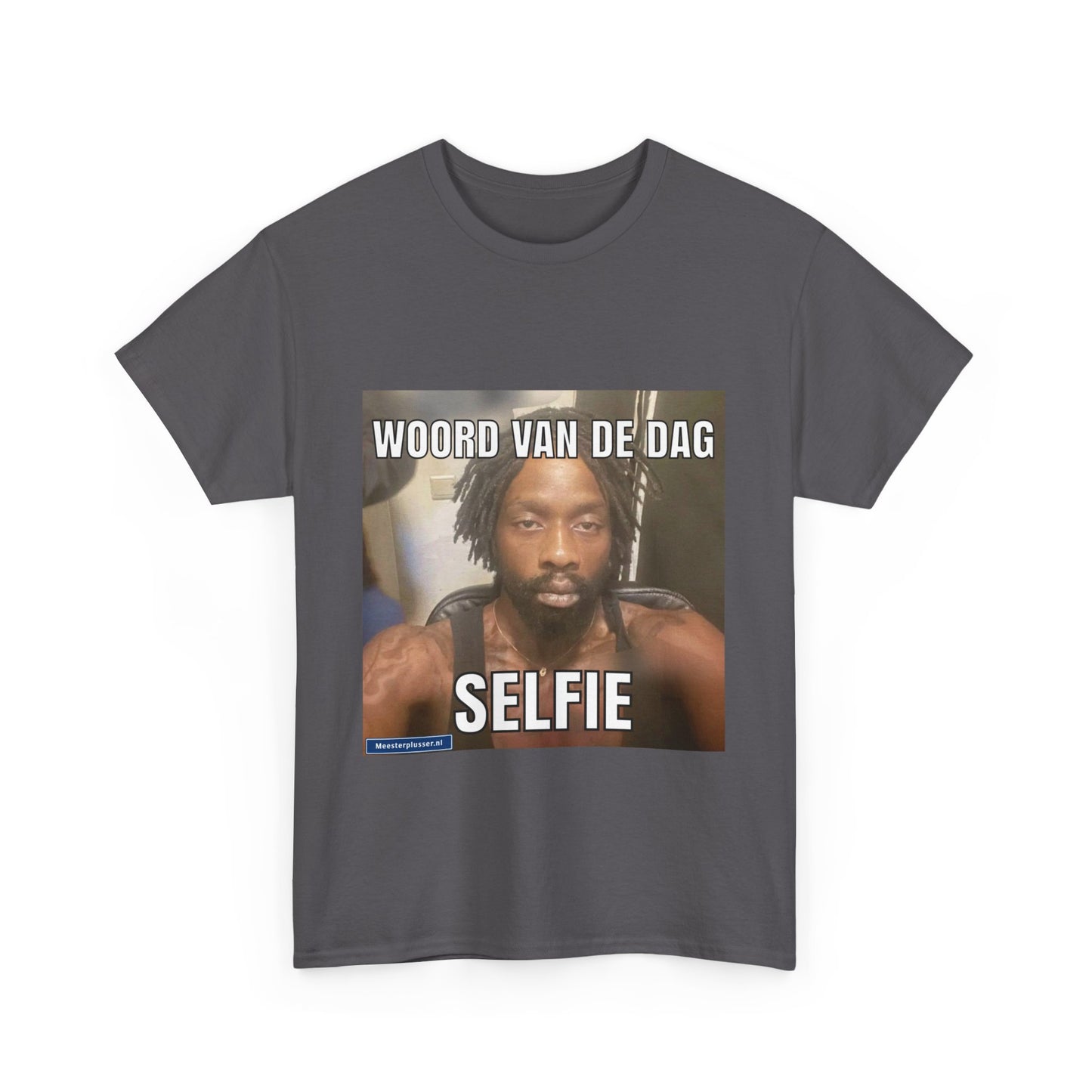 ''Selfie'' Word of the day T-shirt - Meesterplusser.nl